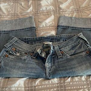 True Religion sz 26 crop/bermuda